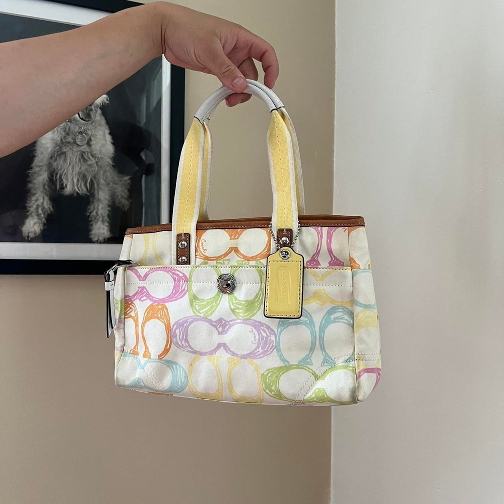 y2k 2000s signature c monogram scribble hamptons Coach tote shoulder bag/handbag